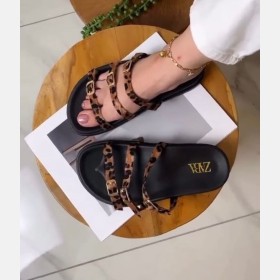 حذاء ZARA