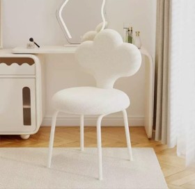 كرسي ديكور ورقة