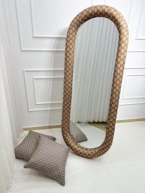 مرآه Gucci