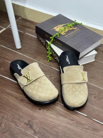 شحاطة هرمز LV مخمل